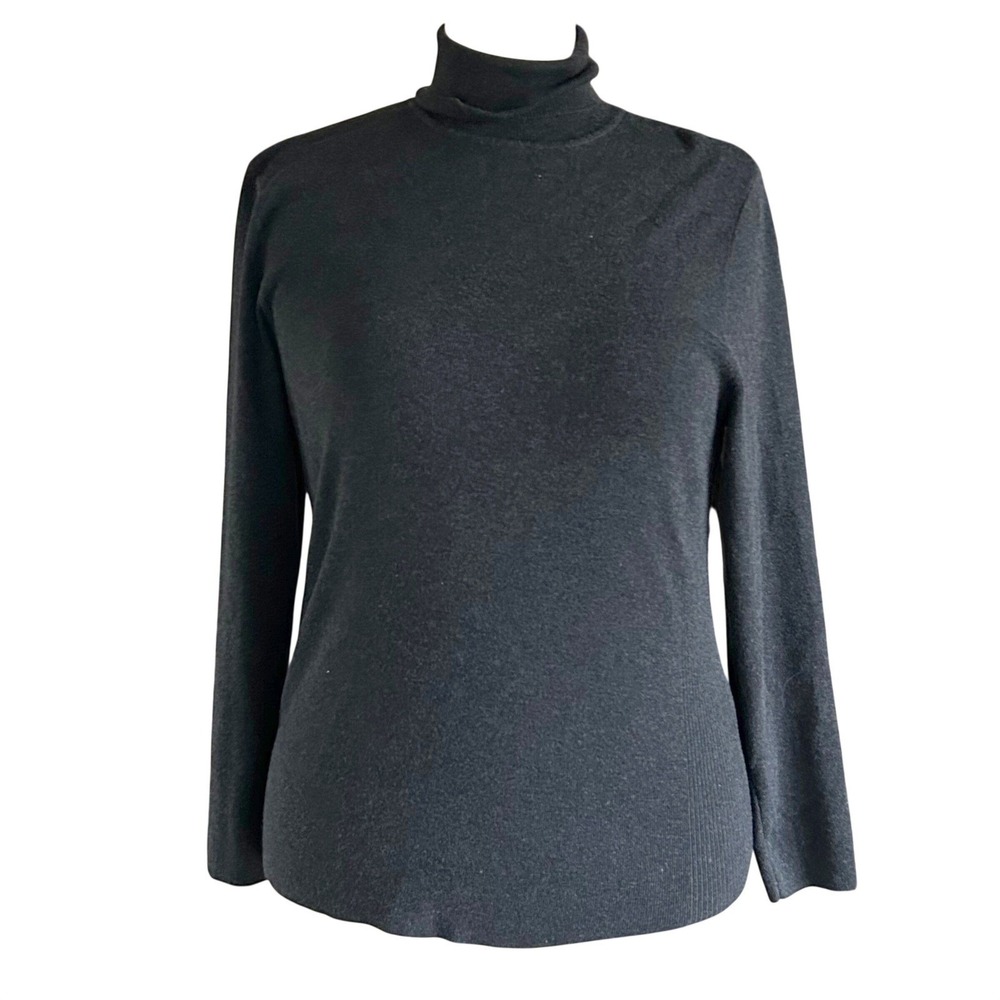 Womens Classic Turtleneck Sweater Gray Ribbed Side Minimalist‎ Chico's Size 3 XL